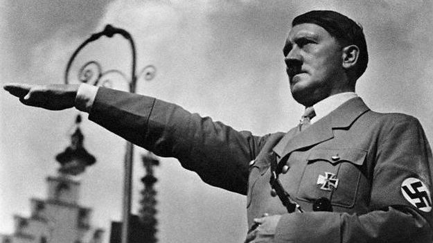 Lý do khiến Hitler lệch lạc trong tư tưởng chính trị